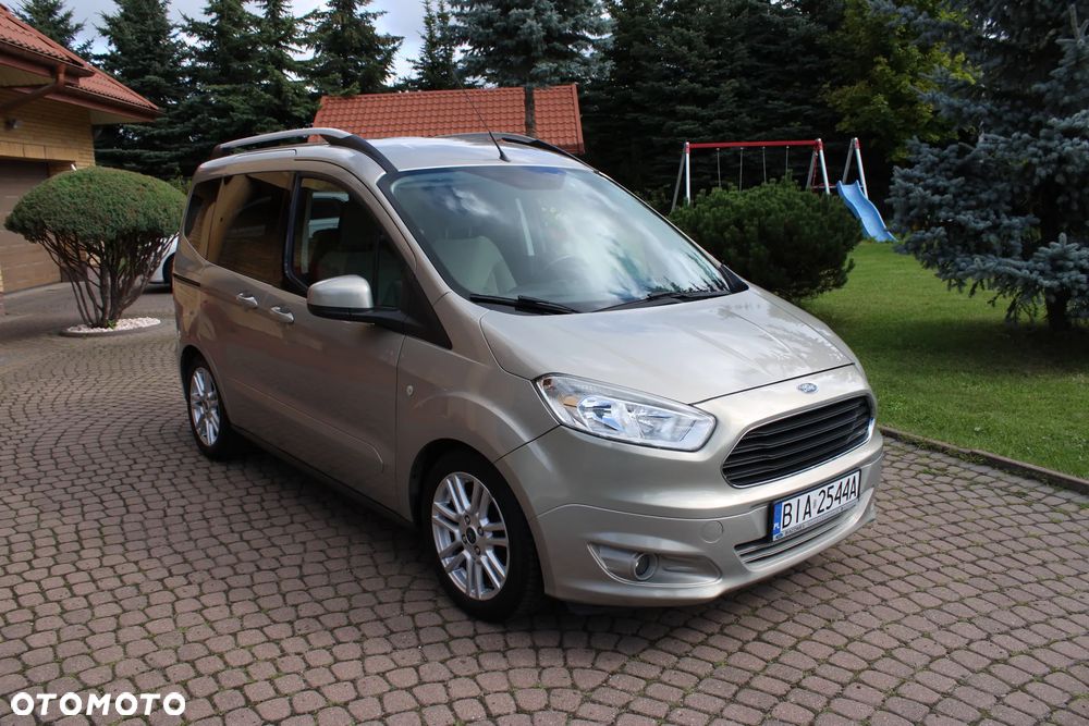 Ford Tourneo Courier 1.5 TDCi Trend - 10