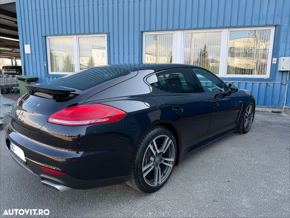 Porsche Panamera 3.0 Tiptronic S - 8