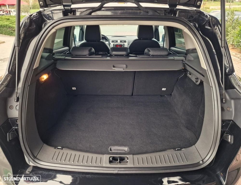 Ford Kuga 2.0 TDCi Titanium - 23