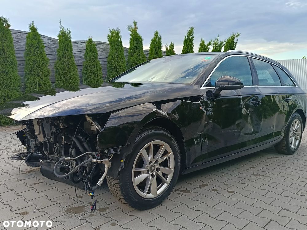 Audi A4 Avant 2.0 TDI ultra S tronic - 9