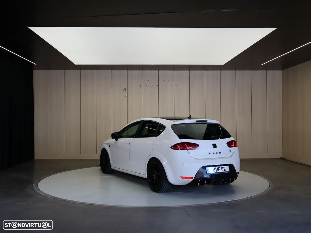 SEAT Leon 2.0 TDI FR - 4