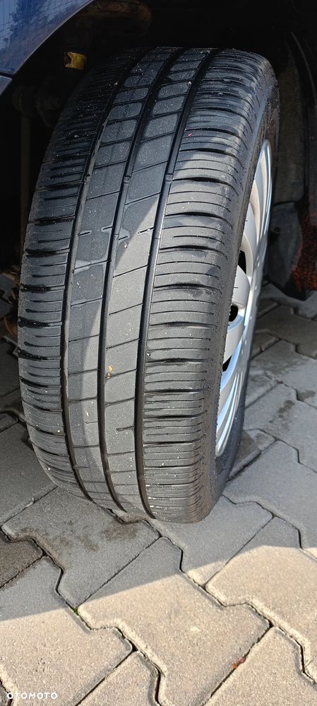 Toyota Auris 1.6 VVT-i Luna - 8