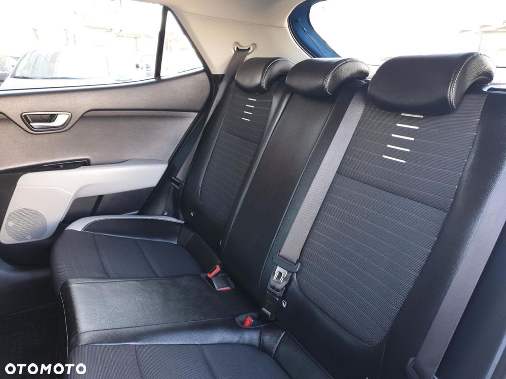 Kia Stonic 1.0 T-GDI L Business Line DCT - 26