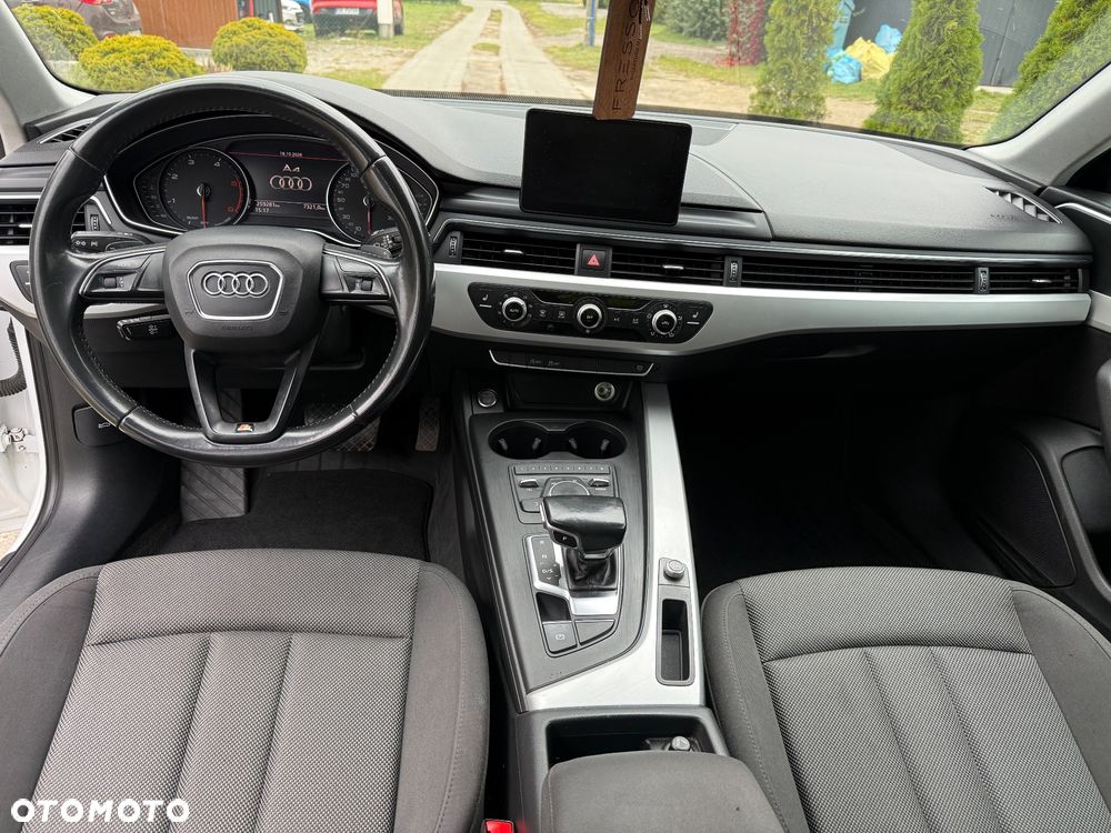 Audi A4 Avant 2.0 TDI ultra S tronic design - 14