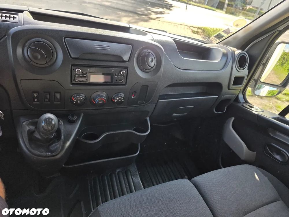 Renault MASTER 2018 ROK KONTENER WINDA 750 kg KLIMA - 12