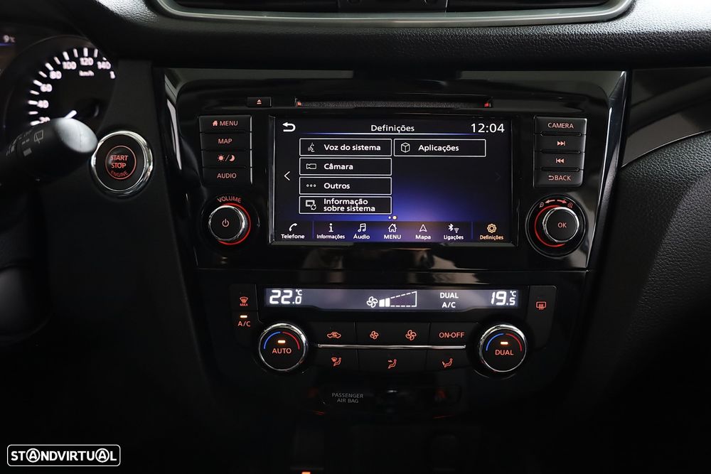 Nissan Qashqai 1.5 dCi N-Connecta J18 - 27