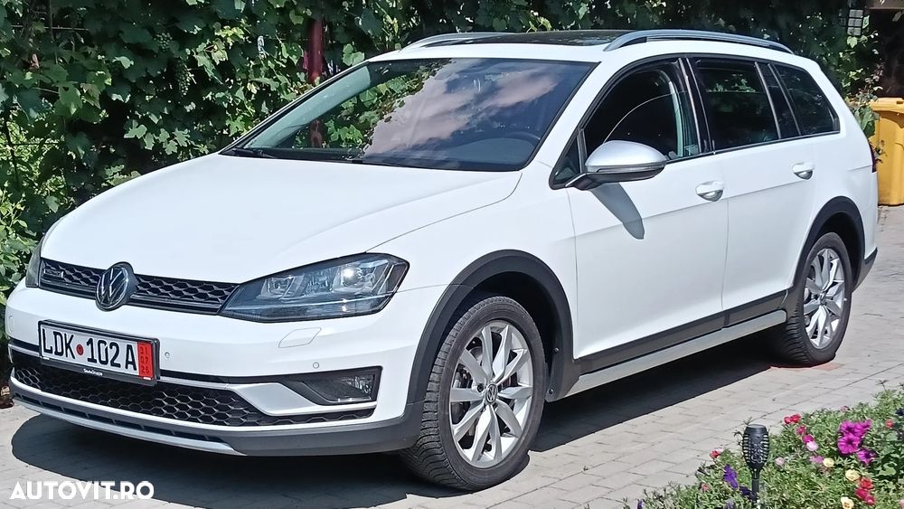 Volkswagen Golf - 16