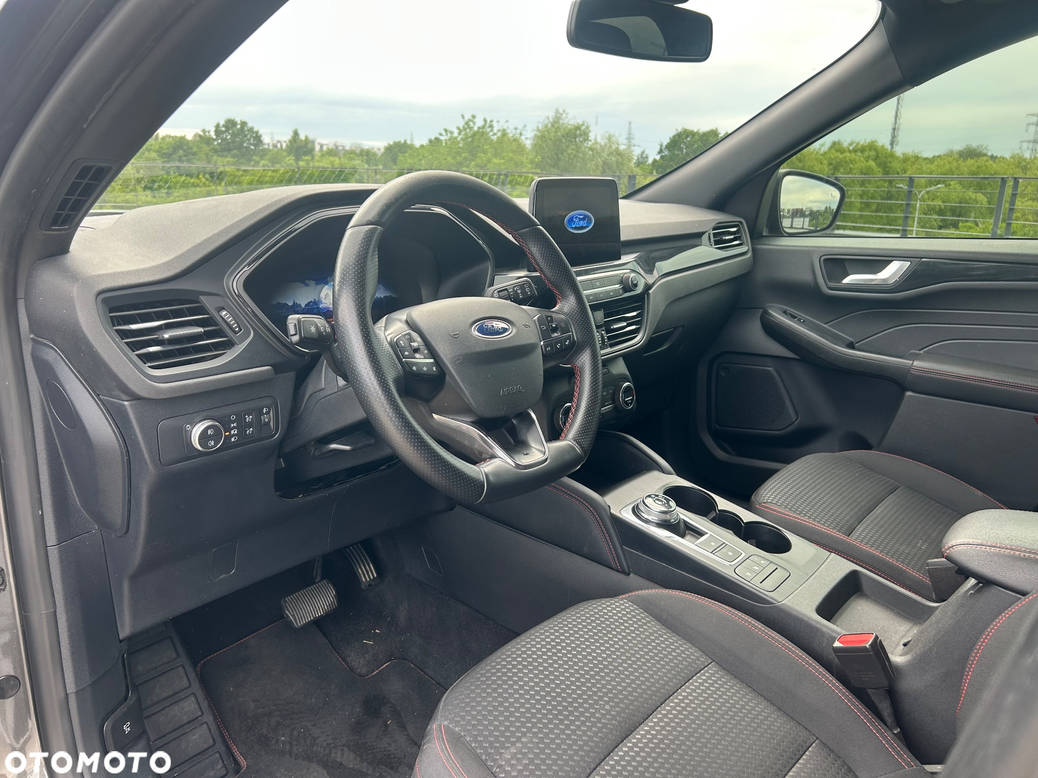 Ford Kuga 2.5 Duratec FHEV ST-LINE - 7