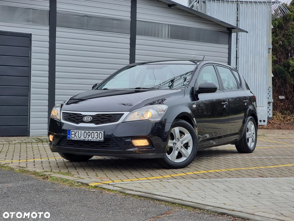 Kia Ceed 1.4 Comfort + - 1
