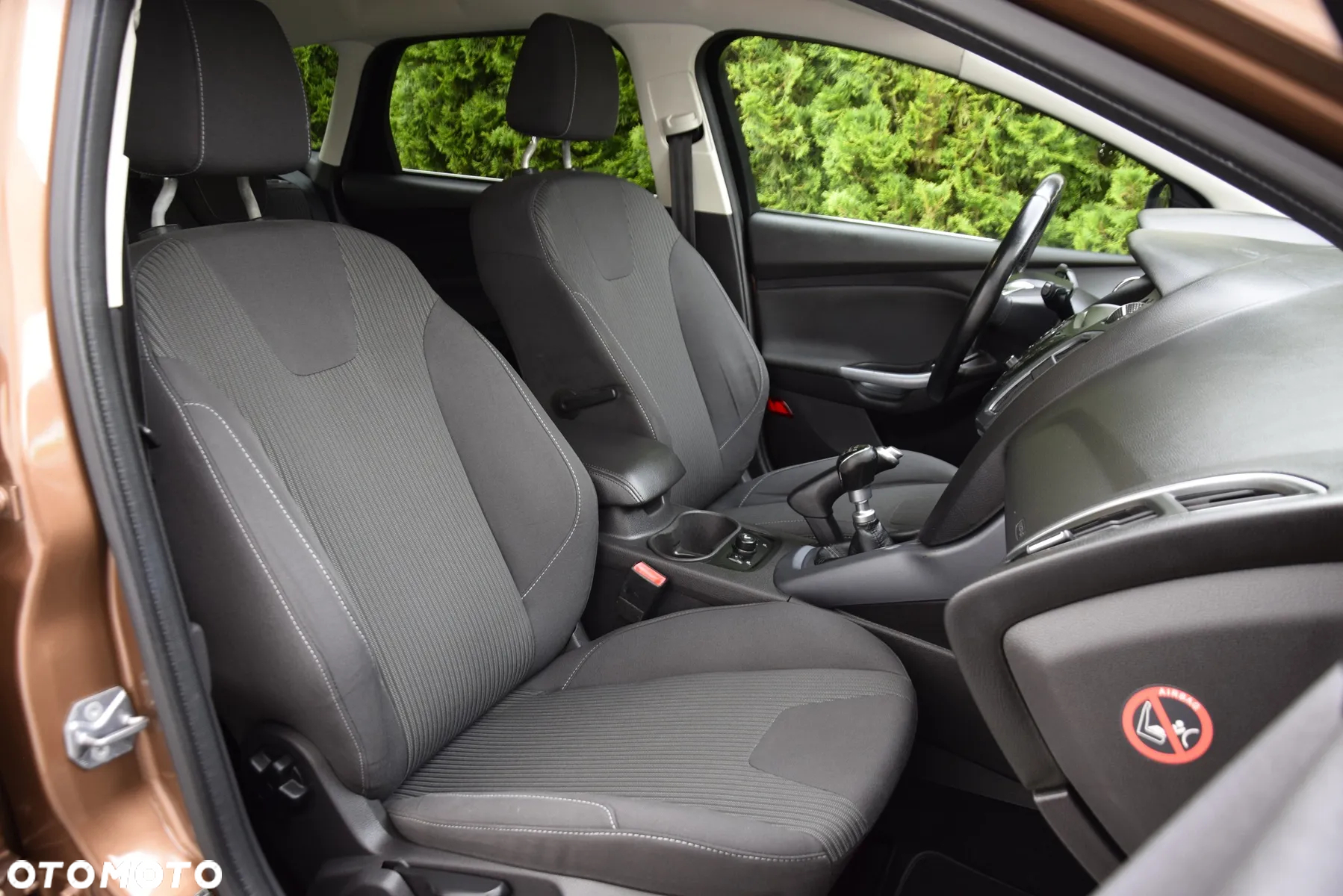 Ford Focus Turnier 1.0 EcoBoost Start-Stopp-System TITANIUM - 6