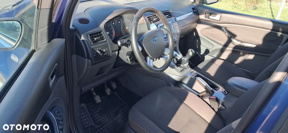 Ford C-MAX 1.8 Titanium - 8