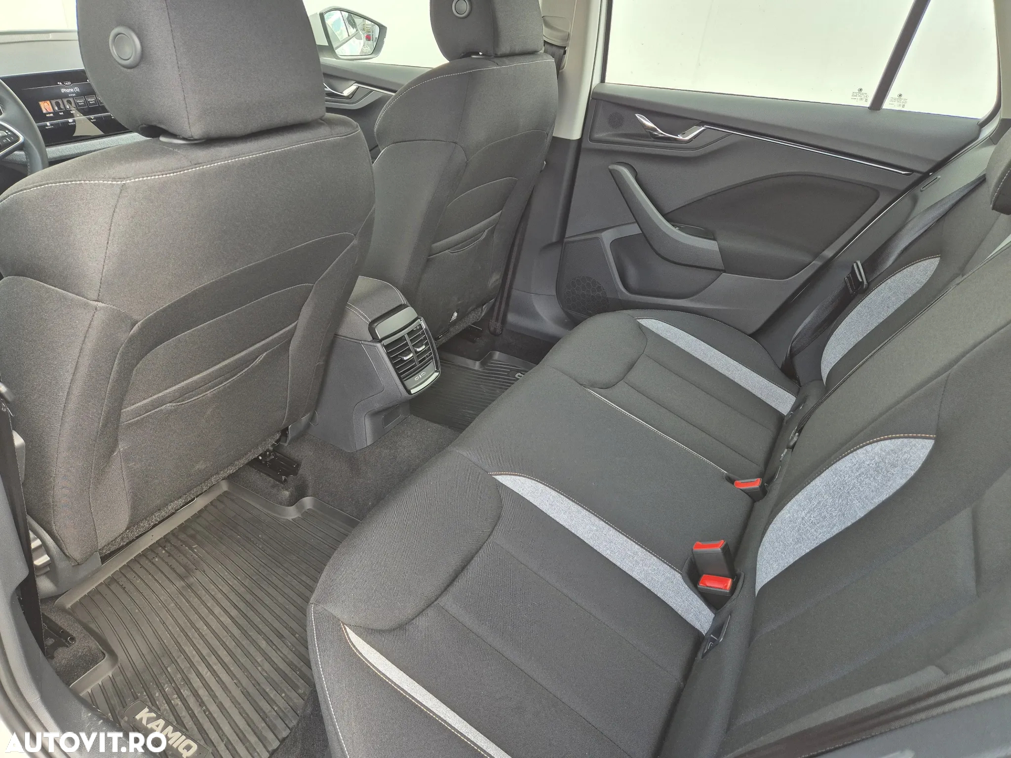 Skoda Kamiq 1.0 TSI Selection - 9