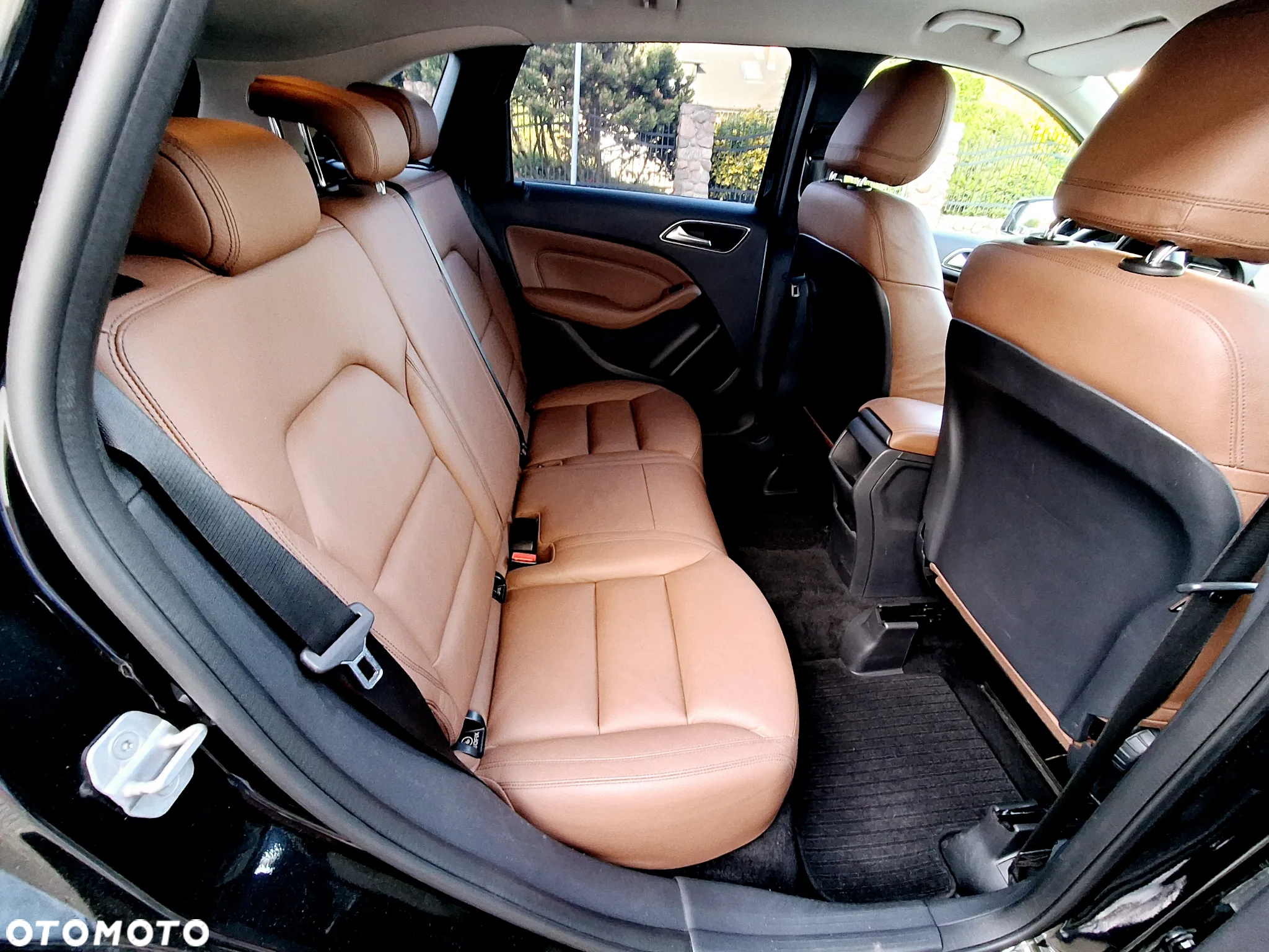 Mercedes-Benz Klasa B 180 CDI 7G-DCT - 18
