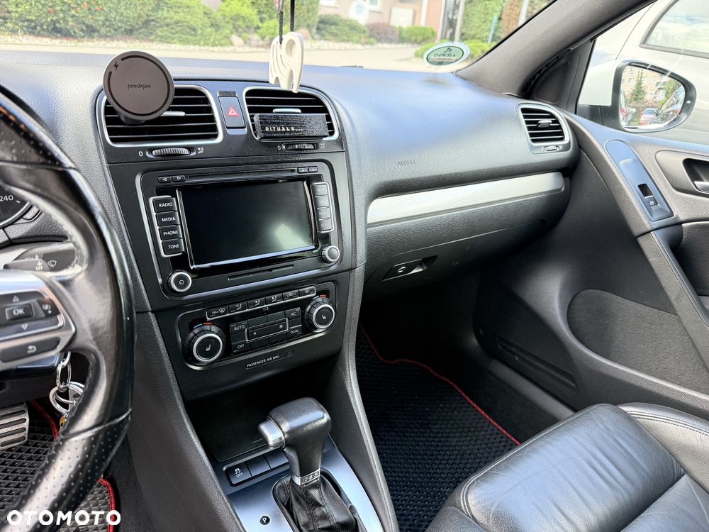 Volkswagen Golf - 5