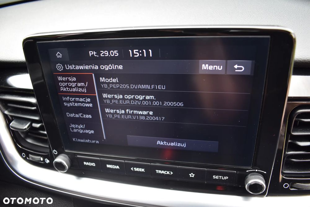 Kia Stonic - 32