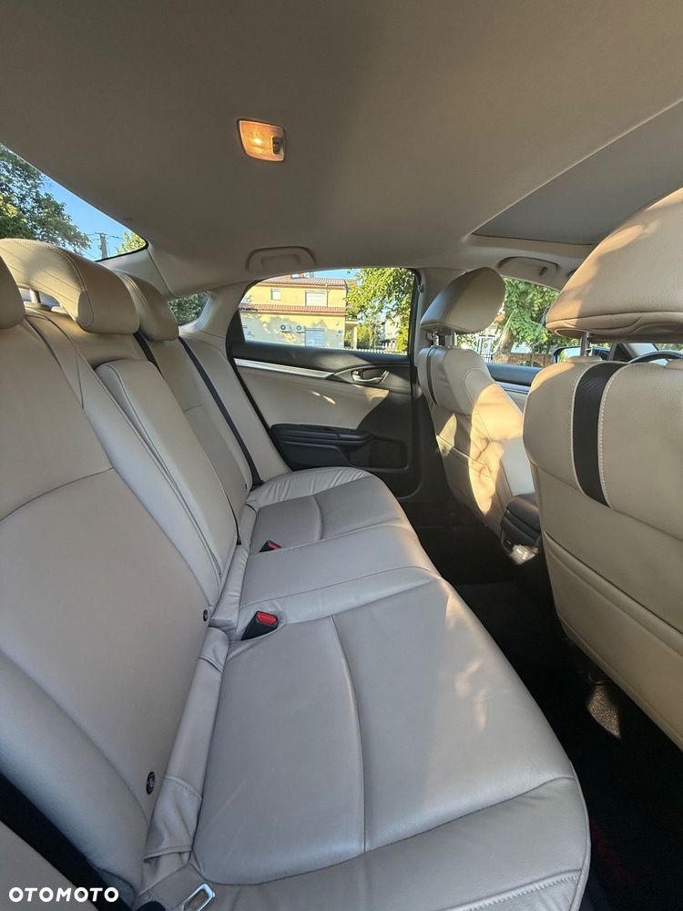 Honda Civic 1.5 T Prestige (Navi) - 23
