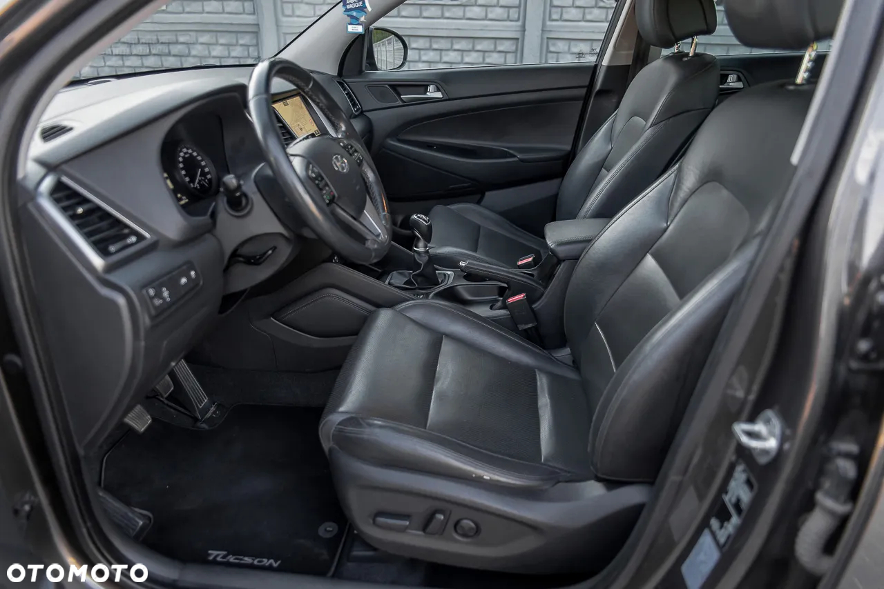 Hyundai Tucson blue 1.7 CRDi 2WD Advantage - 24