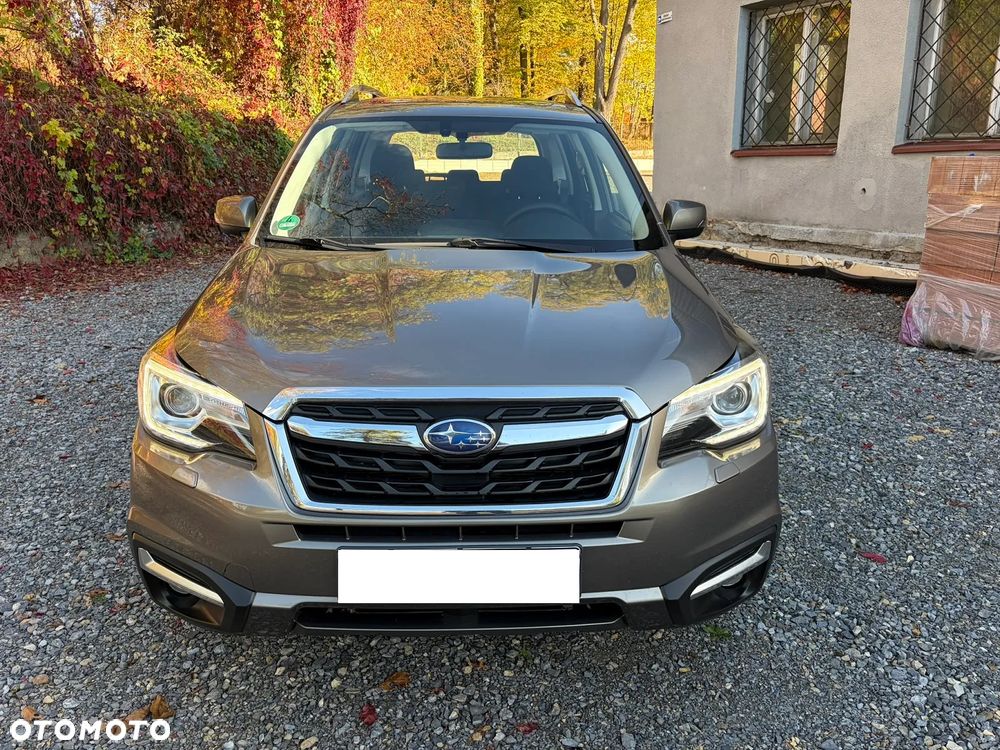Subaru Forester 2.0 i Exclusive - 39