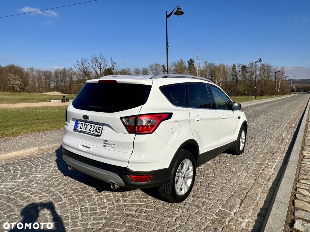 Ford Kuga - 21