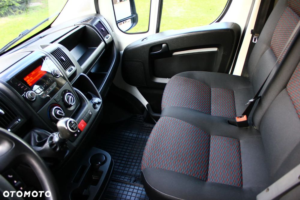 Peugeot BOXER 2.2 HDI 165KM BRYGADÓWKA 7 OSOBOWA +PAKA Z PLANDEKĄ - 18