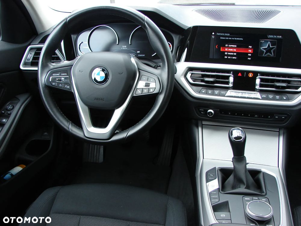 BMW Seria 3 318d Advantage - 10