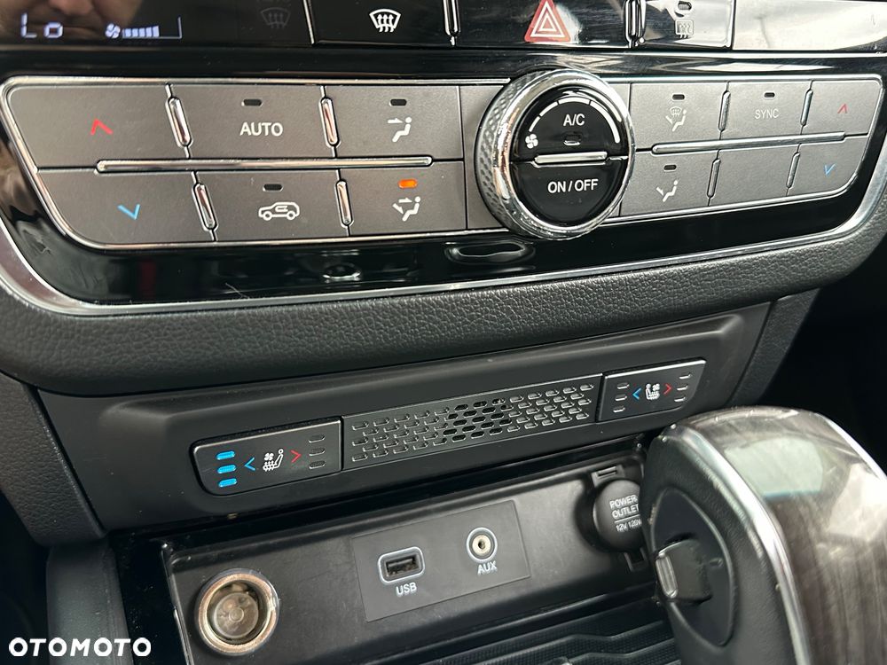 SsangYong/KGM Rexton 2.2 D Sapphire 4WD - 32