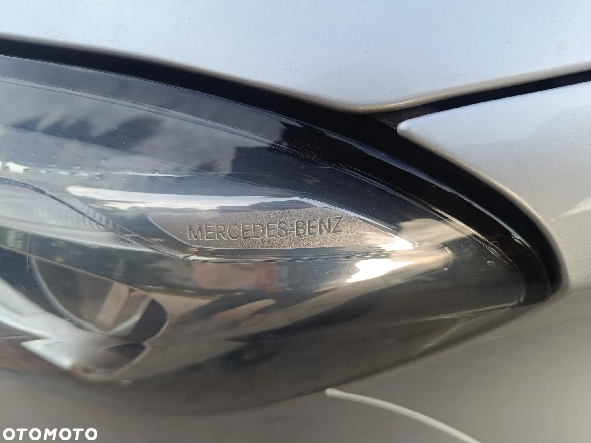 Mercedes-Benz GLA 200 7G-DCT UrbanStyle Edition - 30
