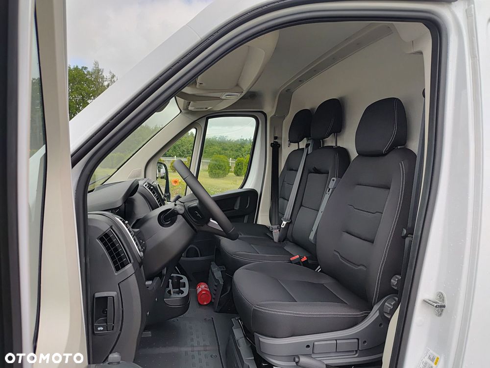 Opel movano Movano Furgon L2H2 2.2 Diesel 140KM MT6 Euro 6E DMC 3.3t 11.5m3 - 10