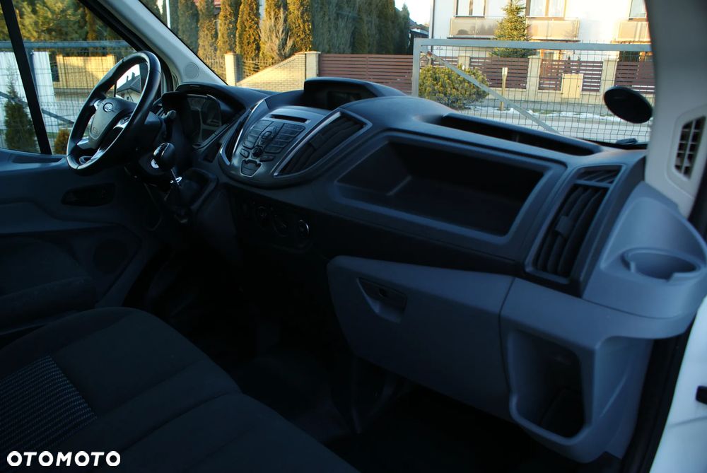 Ford Transit - 7
