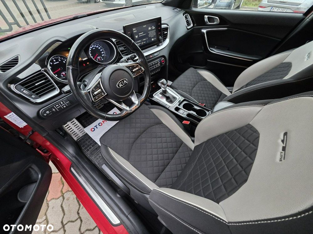 Kia ProCeed 1.5 T-GDI DCT7 OPF GT LINE - 10