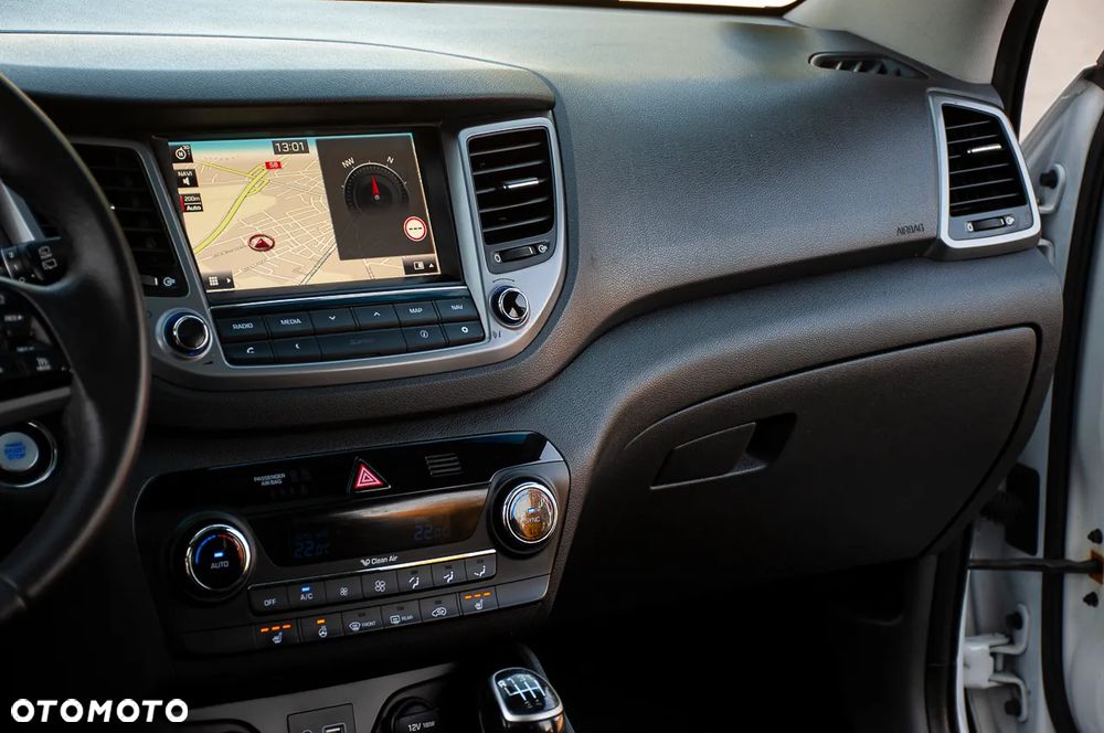 Hyundai Tucson 2.0 CRDI 4WD Premium - 23