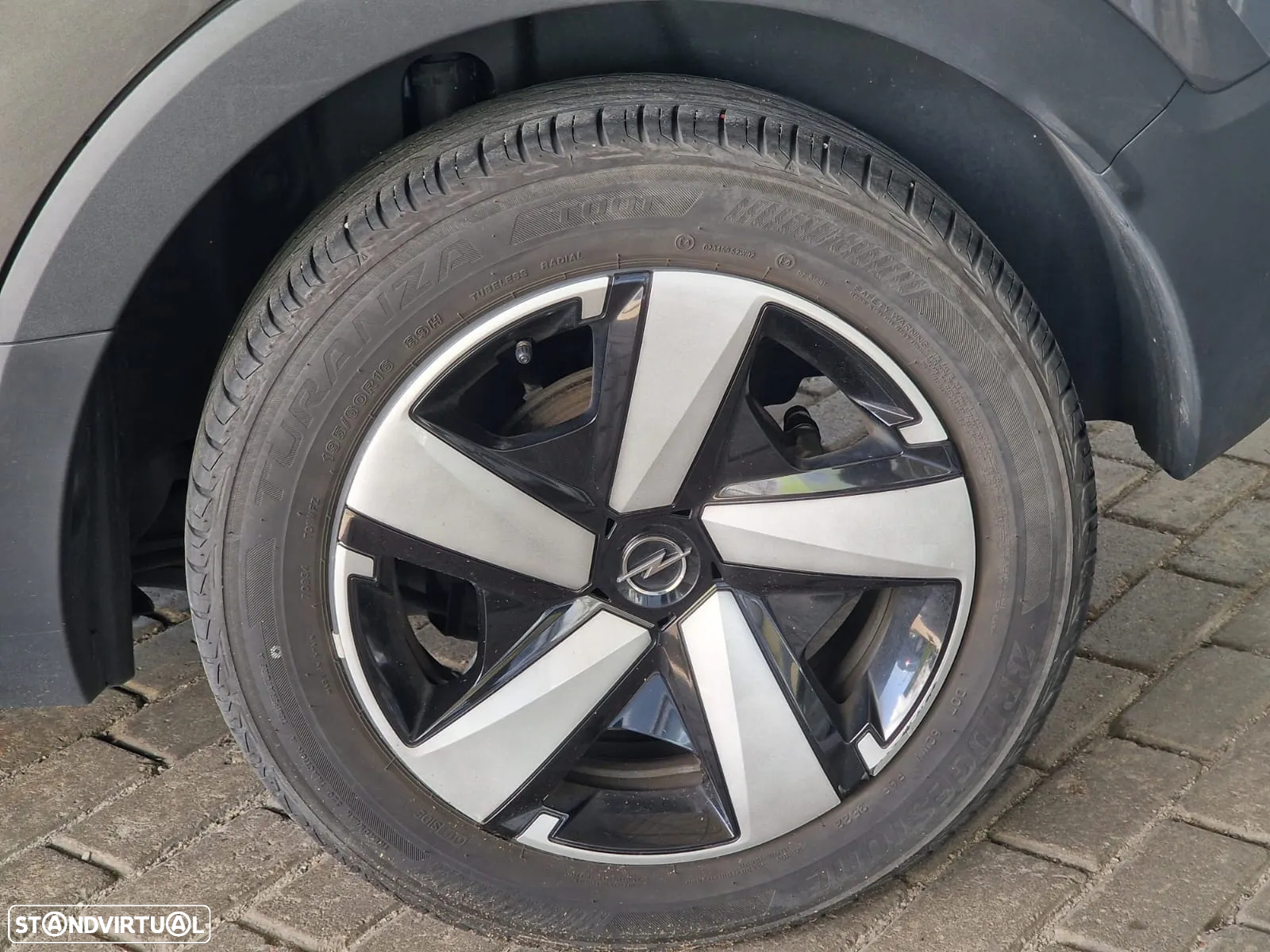 Opel Crossland 1.5 D Business - 17