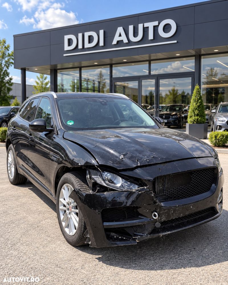 Jaguar F-Pace 20d AWD Portfolio - 1