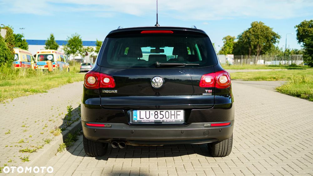 Volkswagen Tiguan 1.4 TSI BlueMotion Technology Team - 8