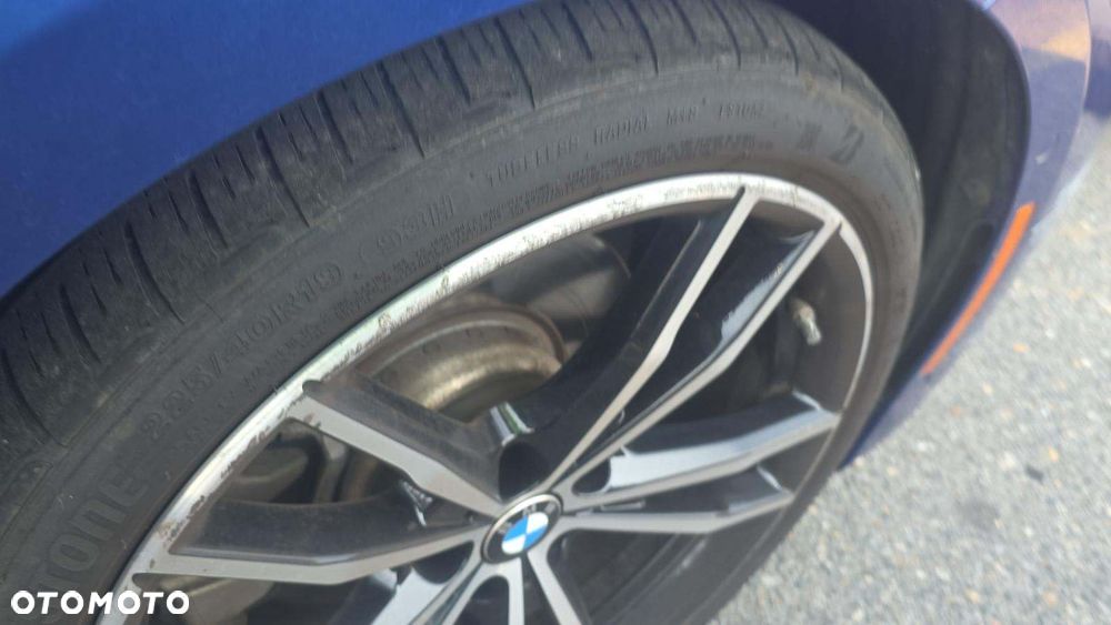 BMW Seria 3 330i xDrive M Sport - 16