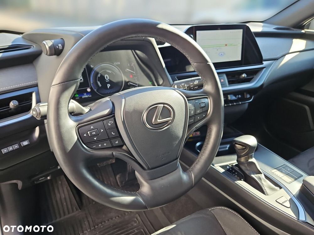Lexus UX 250h GPF Business 2WD - 14