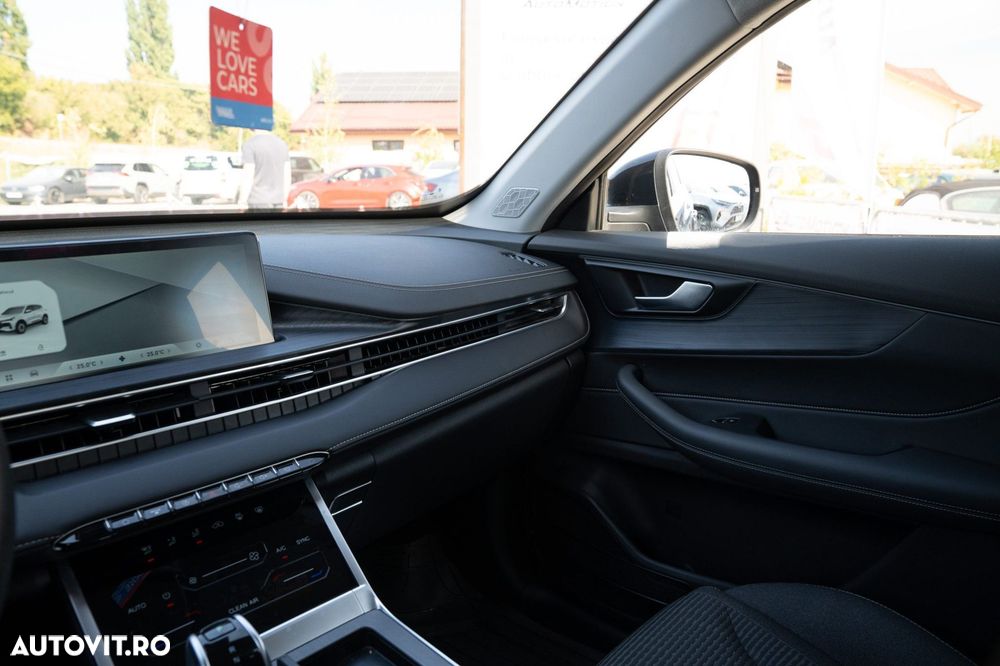 Chery Tiggo 4 1.5 TGDI DHT HEV Comfort - 13