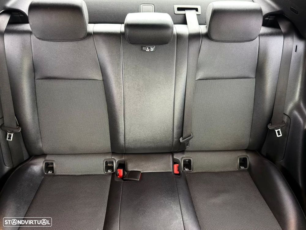 Mercedes-Benz CLA 220 d Style Plus Aut. - 21