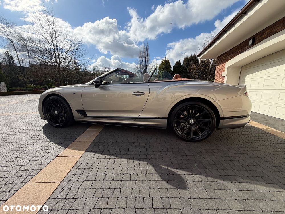 Bentley Continental GT - 7