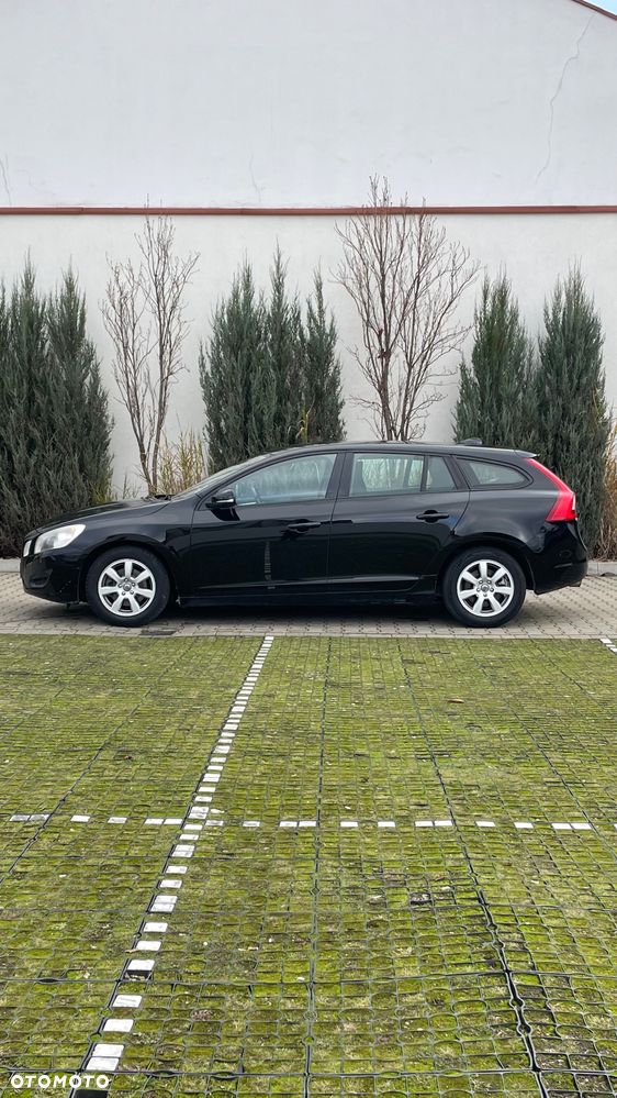 Volvo V60 D2 Geartronic Powershift Kinetic - 19