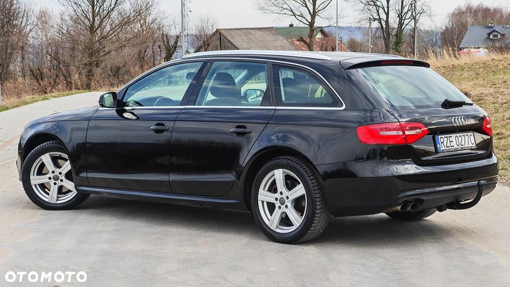Audi A4 Avant 2.0 TDI DPF quattro Ambiente - 10