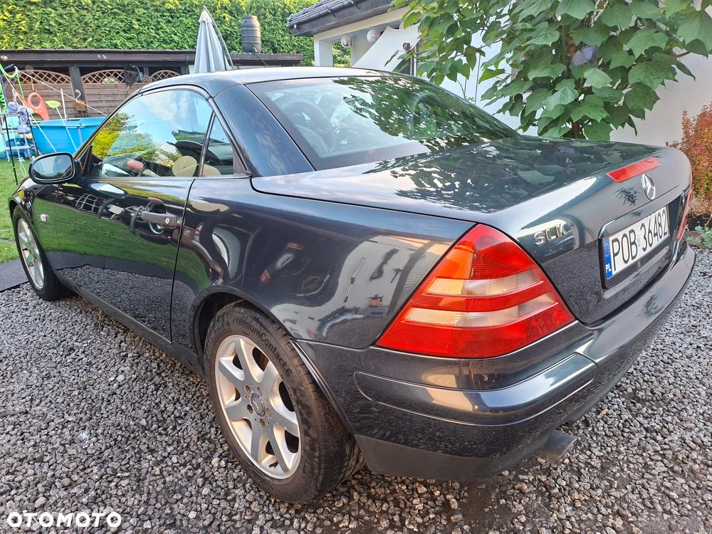 Mercedes-Benz SLK 200 - 10