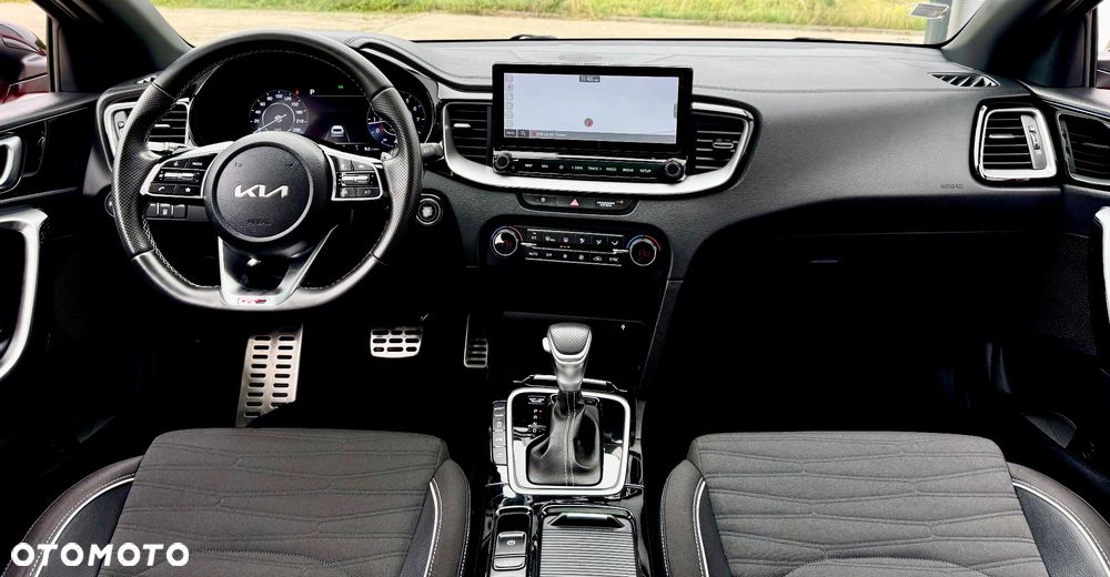 Kia ProCeed 1.5 T-GDI DCT7 OPF GT LINE - 6