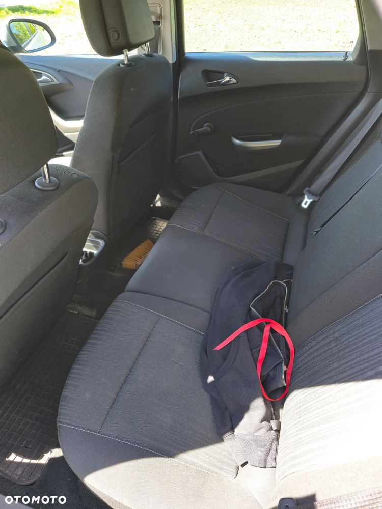Opel Astra 1.4 Turbo Active - 10