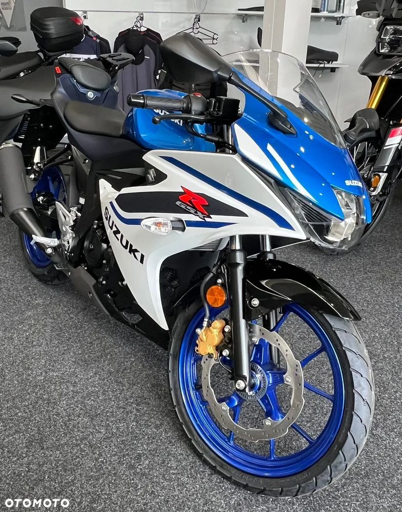 Suzuki GSX-R - 1