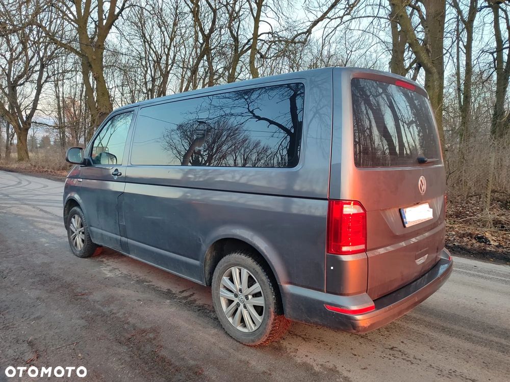 Volkswagen Multivan 2.0 TDI L1 Trendline DSG - 2