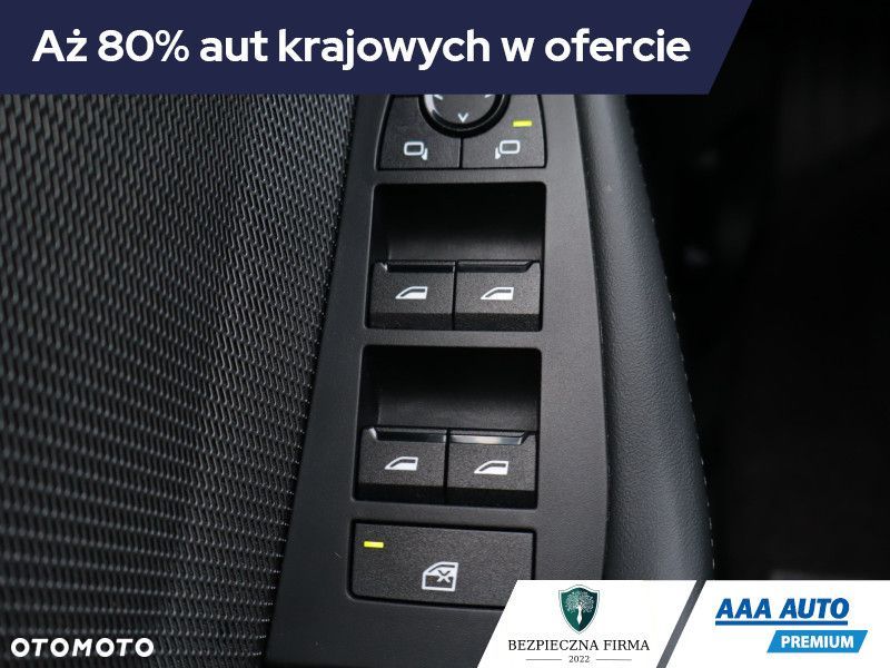 BMW Seria 1 - 23