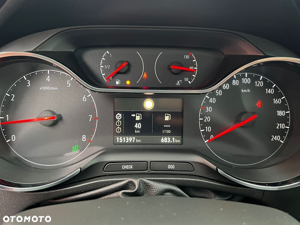 Opel Crossland X 1.2 Start/Stop Innovation - 19