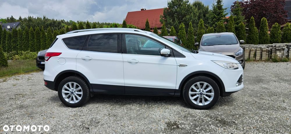 Ford Kuga 2.0 TDCi FWD Titanium - 4