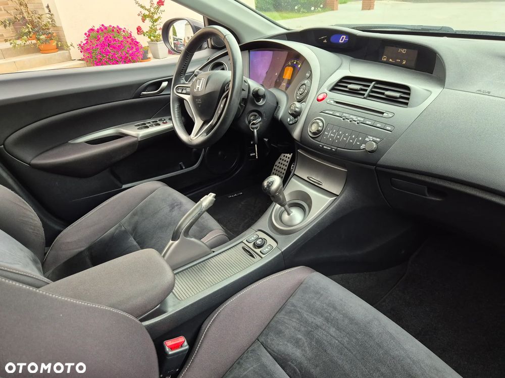Honda Civic 1.8i-VTEC Executive - 8